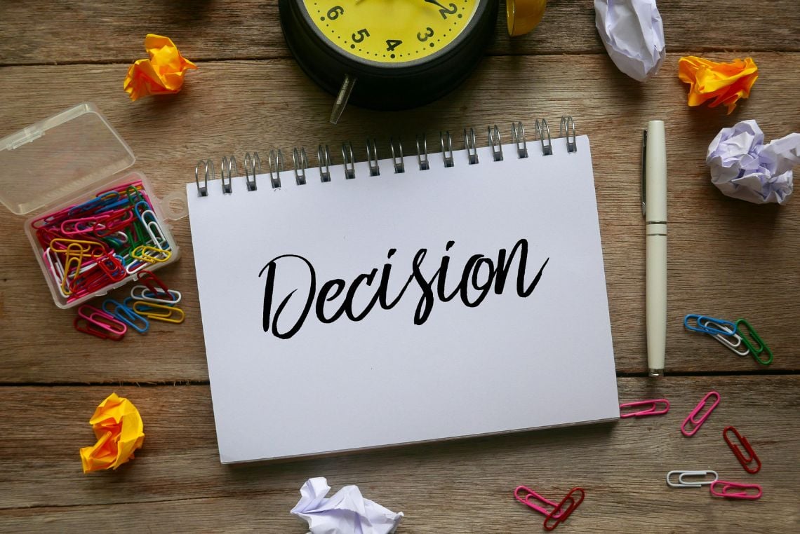 Effort vs Decisions in Undergraduate Admissions